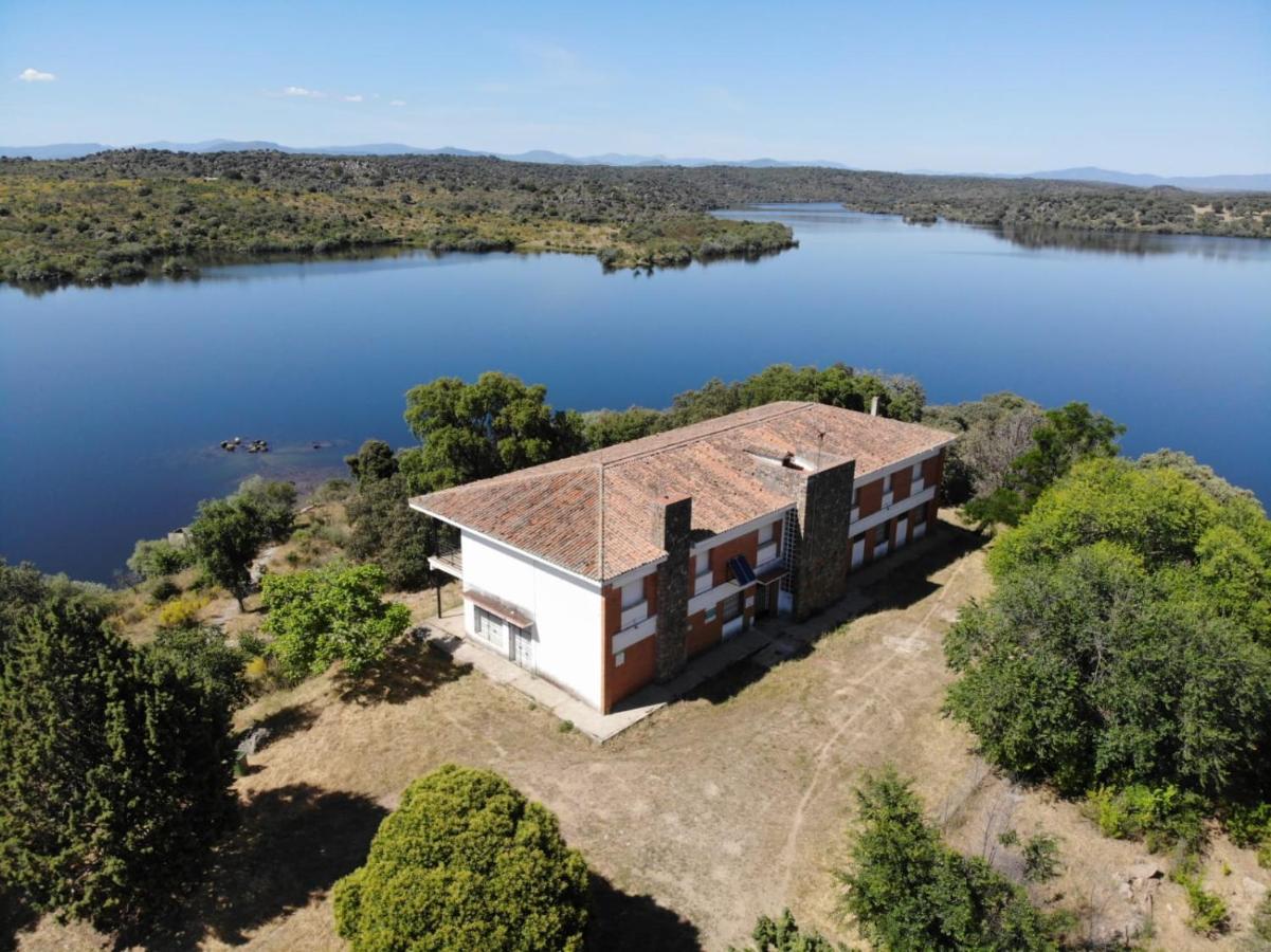 Albergue Alagon Natura Valdeobispo Eksteriør billede